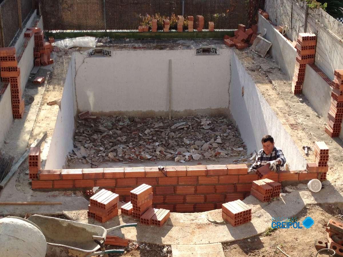 2 Reparacion-piscina-de-obra