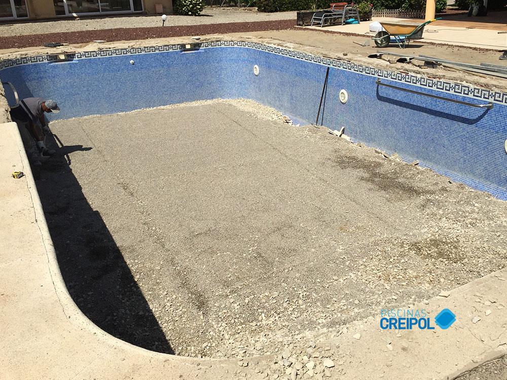 com reparar piscina d'obra