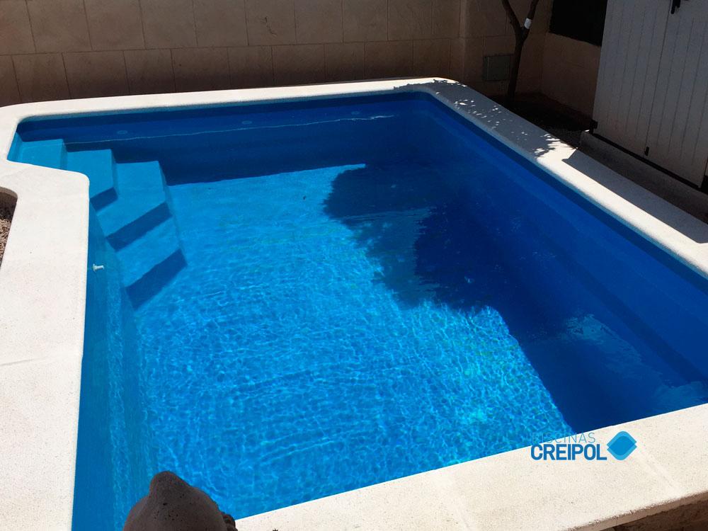 Instal-lacio-piscina-model-Istambul-a-palau-solita-i-Plegamans_w2779